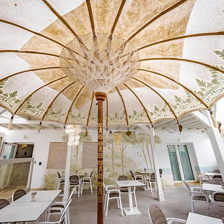 Labrena Hotel Лос Канос де Мека Екстериор снимка
