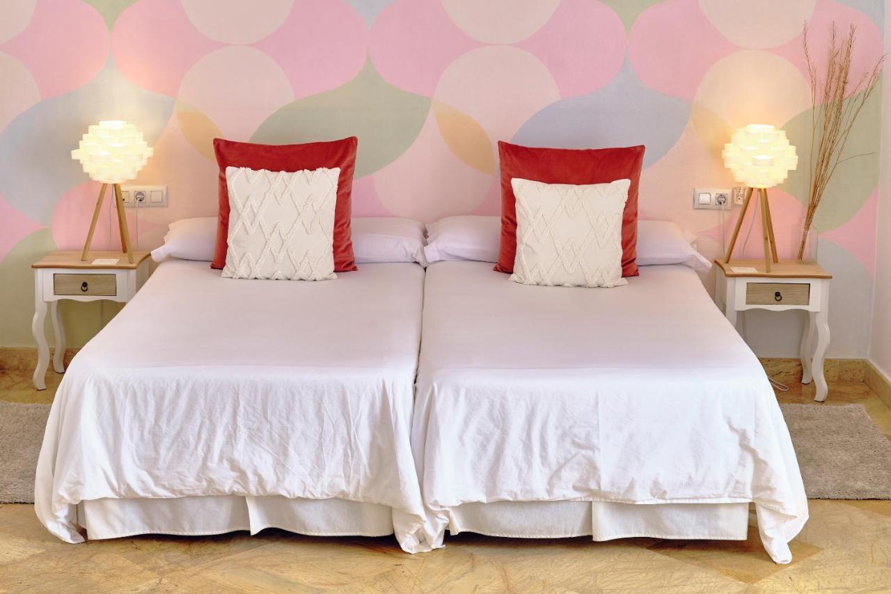 Labrena Hotel Лос Канос де Мека Екстериор снимка