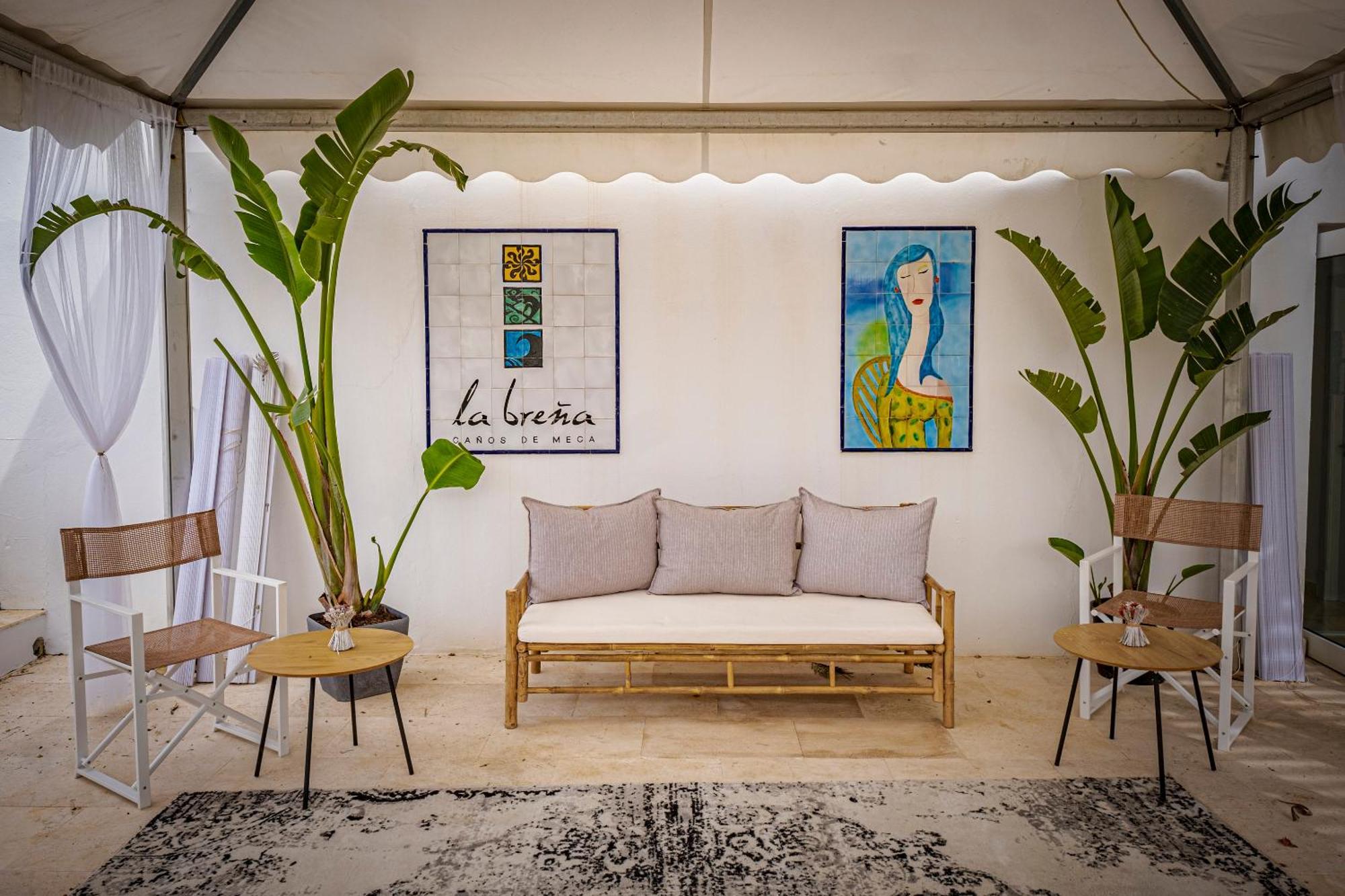 Labrena Hotel Лос Канос де Мека Екстериор снимка