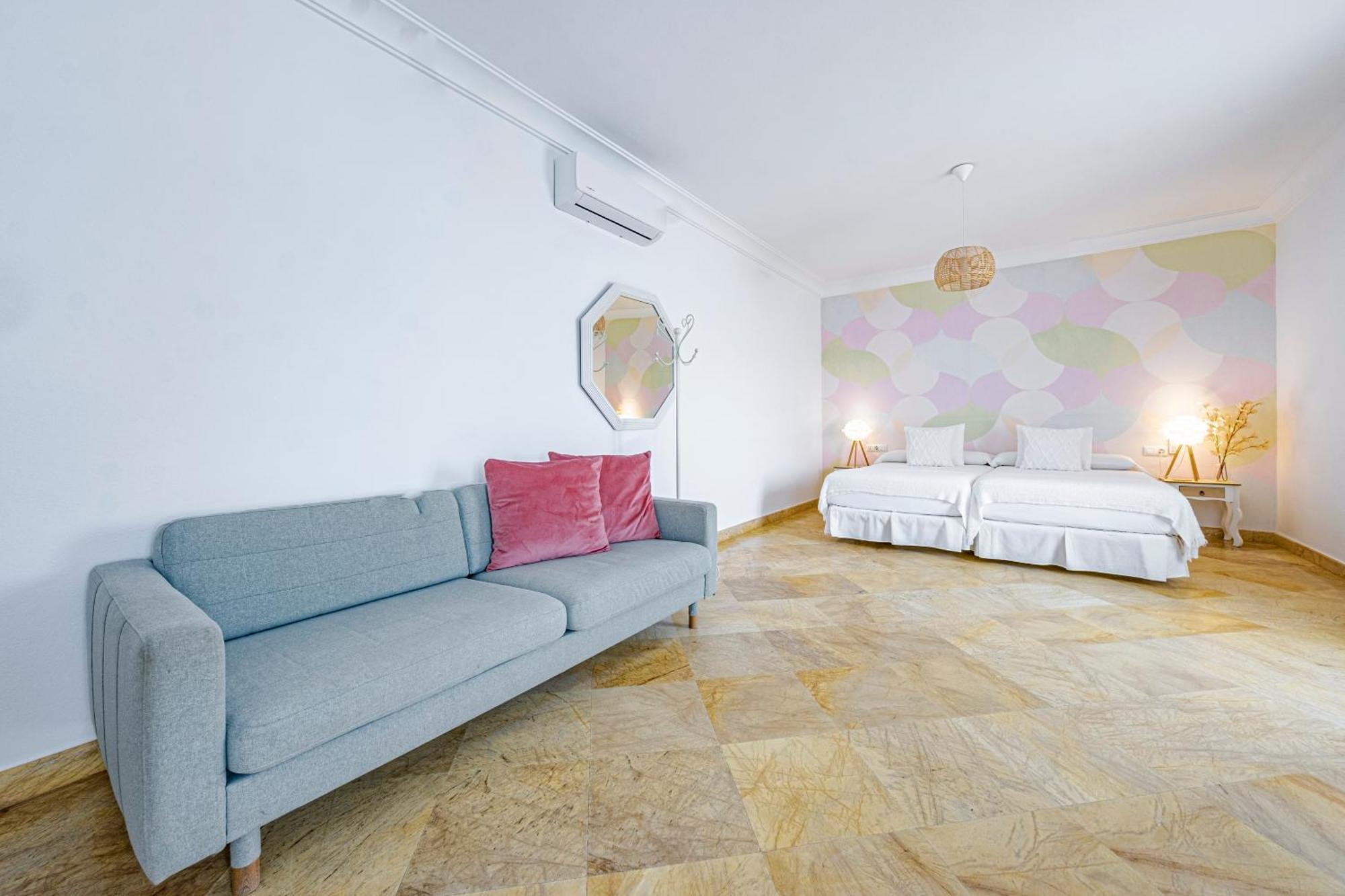 Labrena Hotel Лос Канос де Мека Екстериор снимка